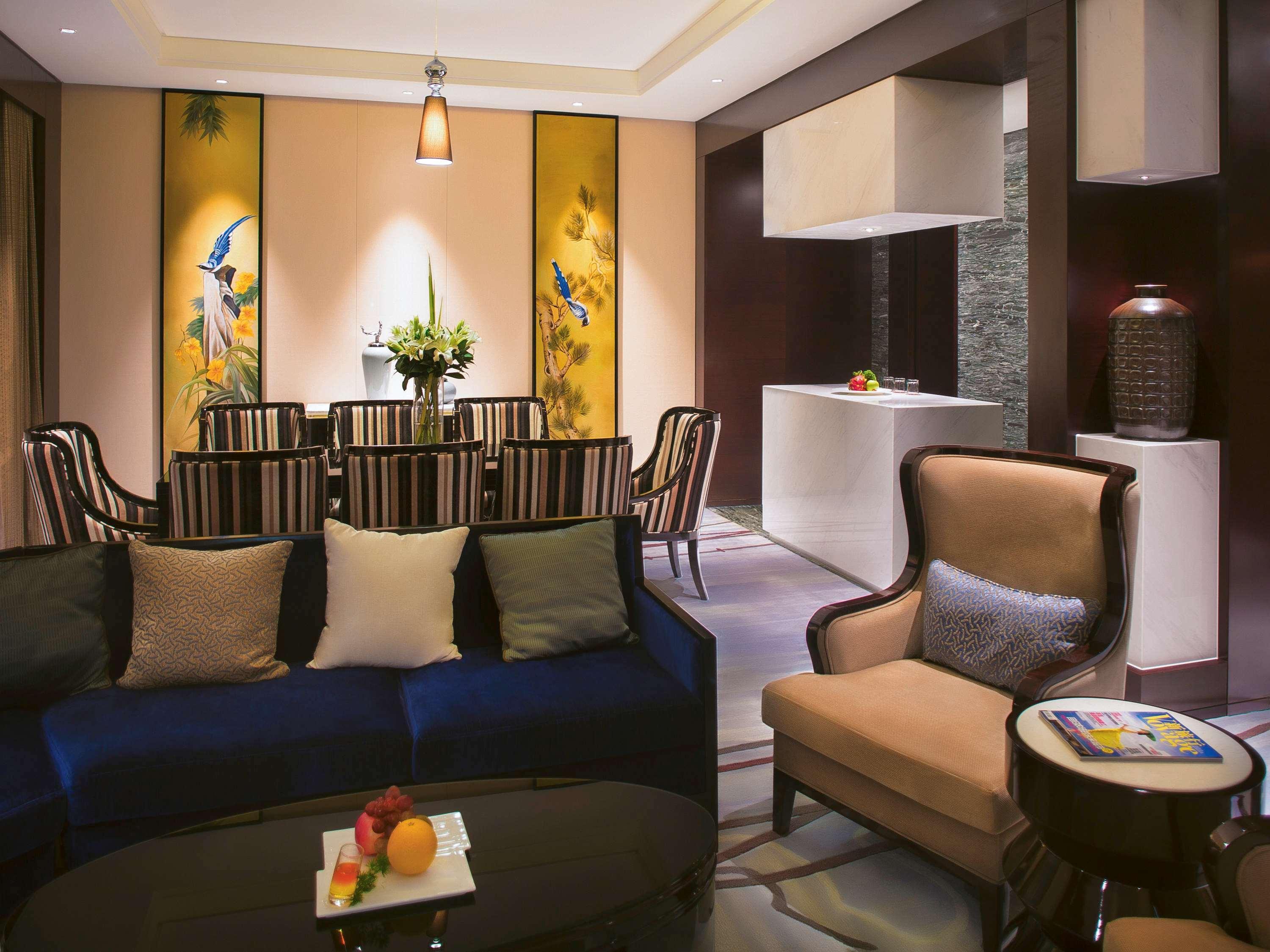 Movenpick Hotel אנשי מראה חיצוני תמונה