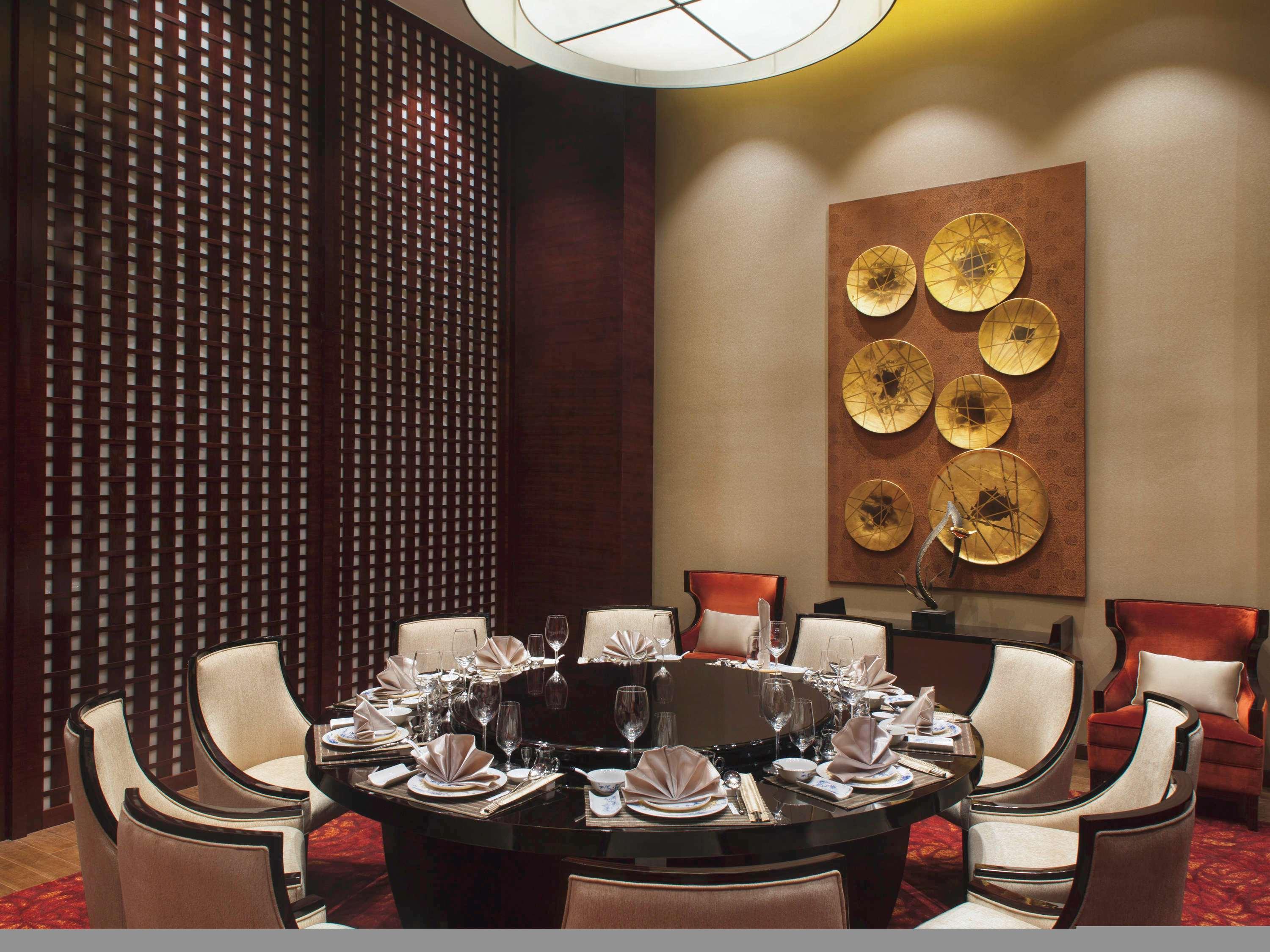 Movenpick Hotel אנשי מראה חיצוני תמונה
